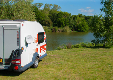 Can I watch TV in my touring caravan? We tell you how!